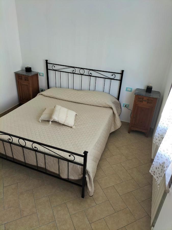 Appartamento Di Via Refini II Spoleto Kültér fotó