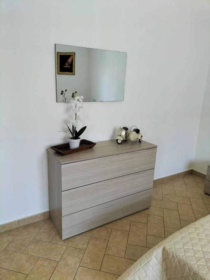 Appartamento Di Via Refini II Spoleto Kültér fotó